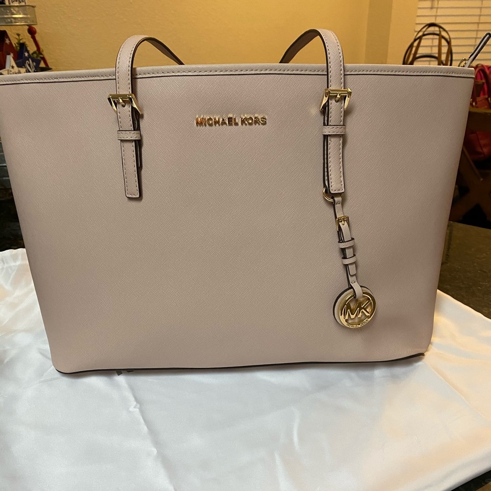 Michael Kors Tote
